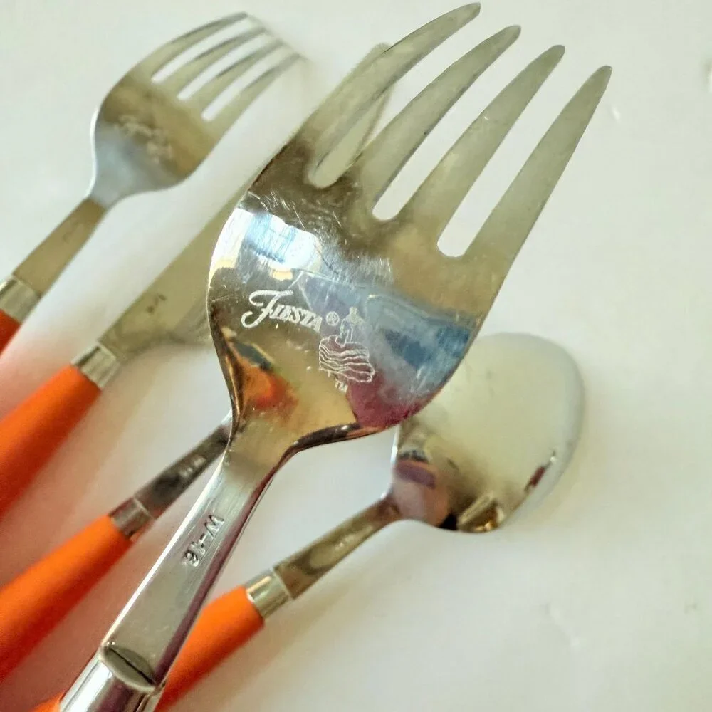 Fiesta TANGERINE 5 pc Place Setting - Fiesta Ware Flatware - Orange Fiestaware